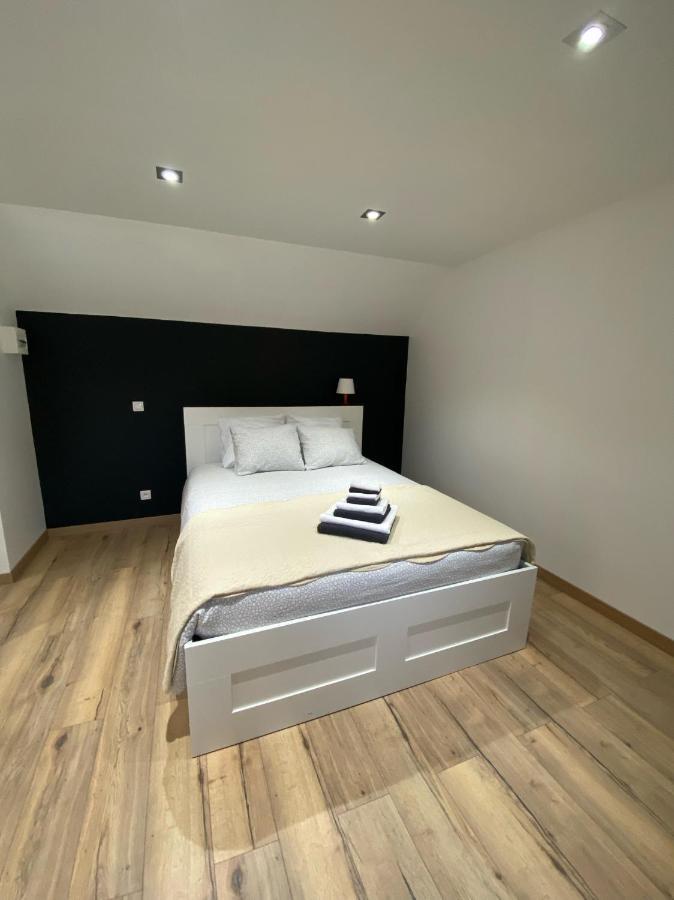 Chambre D'Hotes La Chaiserie Romeries Екстериор снимка